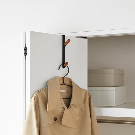 Knagg som henges over dør uten boring i svart utførelse