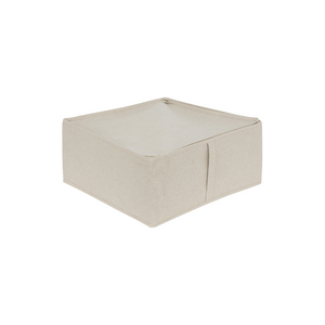Beige oppbevaringsboks med lokk i tekstil, stiv modell med håndtak foran til oppbevaring av klær, sengetøy og tilbehør.