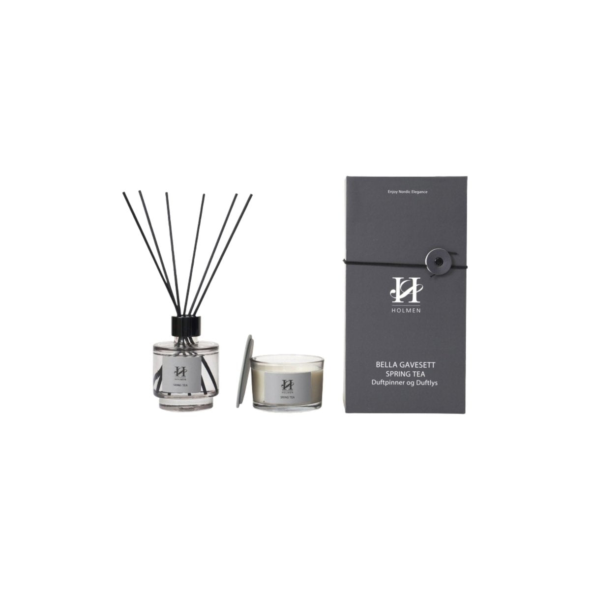 Gavesett fra Holmen Bella med duftlys 90 g og duftpinner 100 ml i duften Spring Tea, med gaveeske.