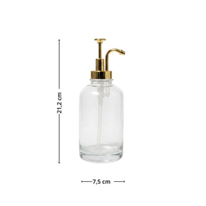 Produktbilde av sirupdispenser i klart glass med gullpumpe på hvit bakgrunn. - Lindas dekor