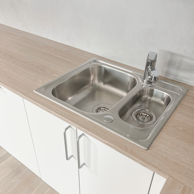 Anbefalt kontaktplast og dekorfolie til benkeplate