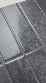 Adelina antrasitt silkematt selvklebende veggfliser