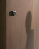 Sort klimastasjon med E Ink display fra Jacob Jensen