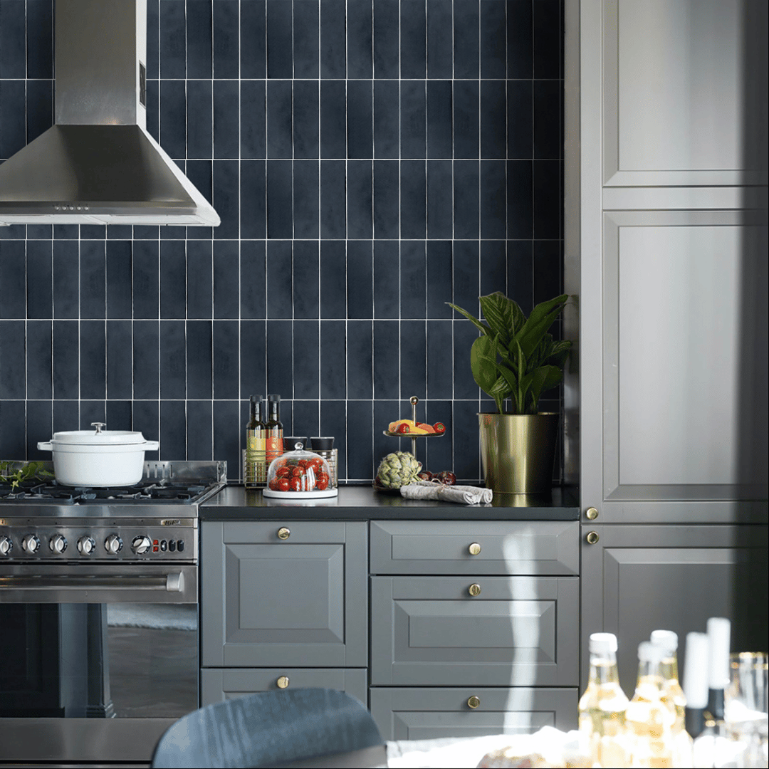 Exempel: Katja midnattsblå självhäftande plattor