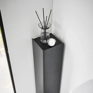 Diskré toalettpapirholder med hjul sort 80,5 cm - Lindas Dekor