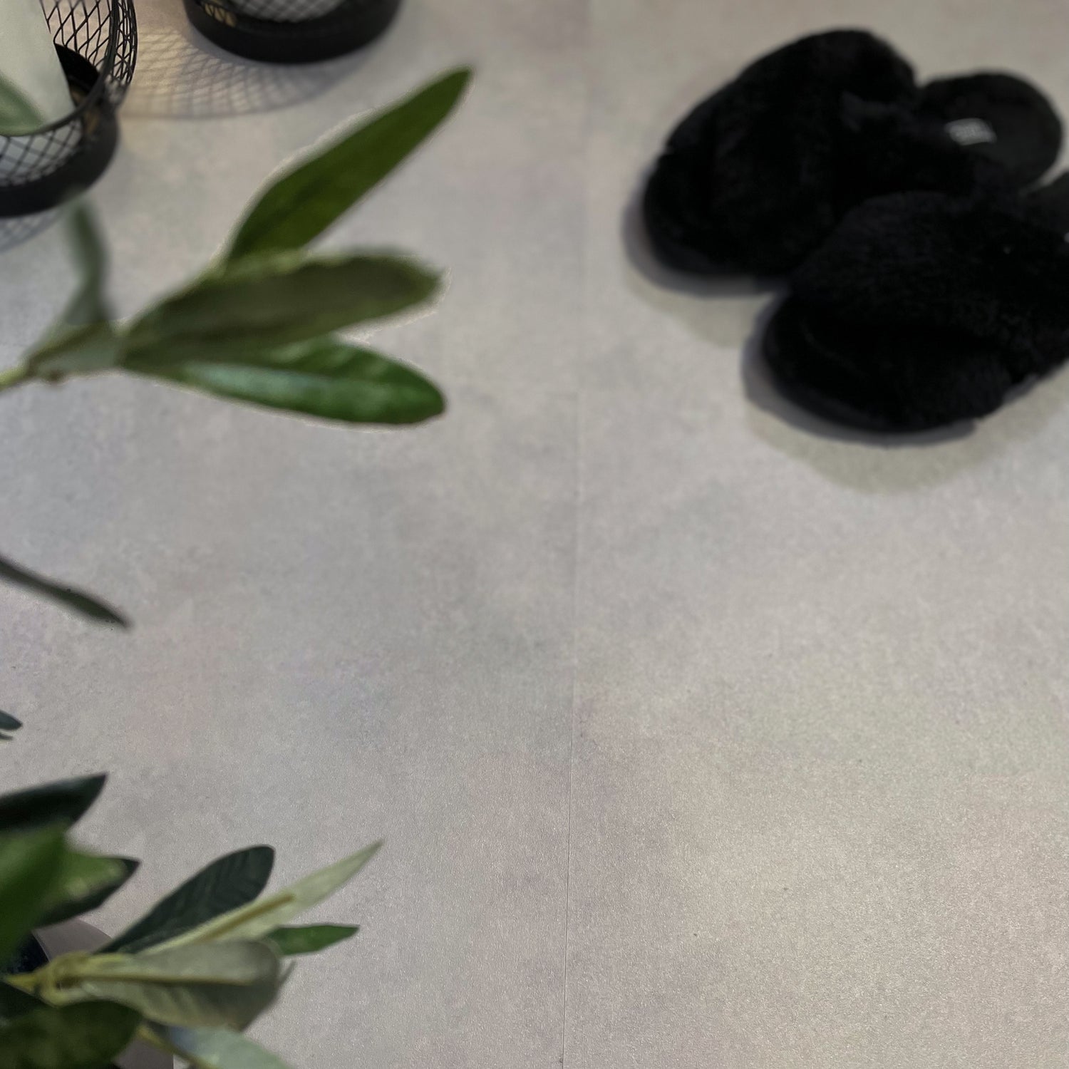 Exempel: Självhäftande plattor i Berlinbetong