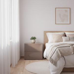 Uni lack taupe kontaktplast på kommode i skandinavisk soverom