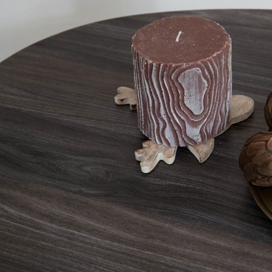 Sangallo Lava på skap – moderne og elegant tredesign med mørke toner
